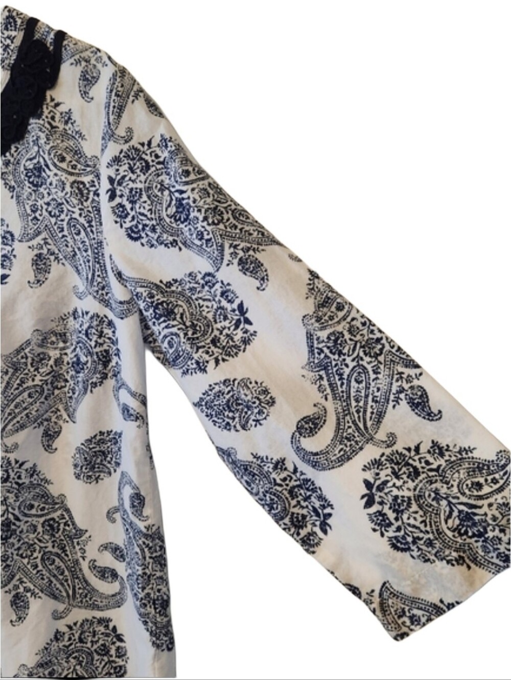Paisley White & Blue Blouse - Picture 4 of 4
